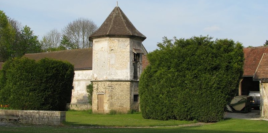 ferme-vineuil